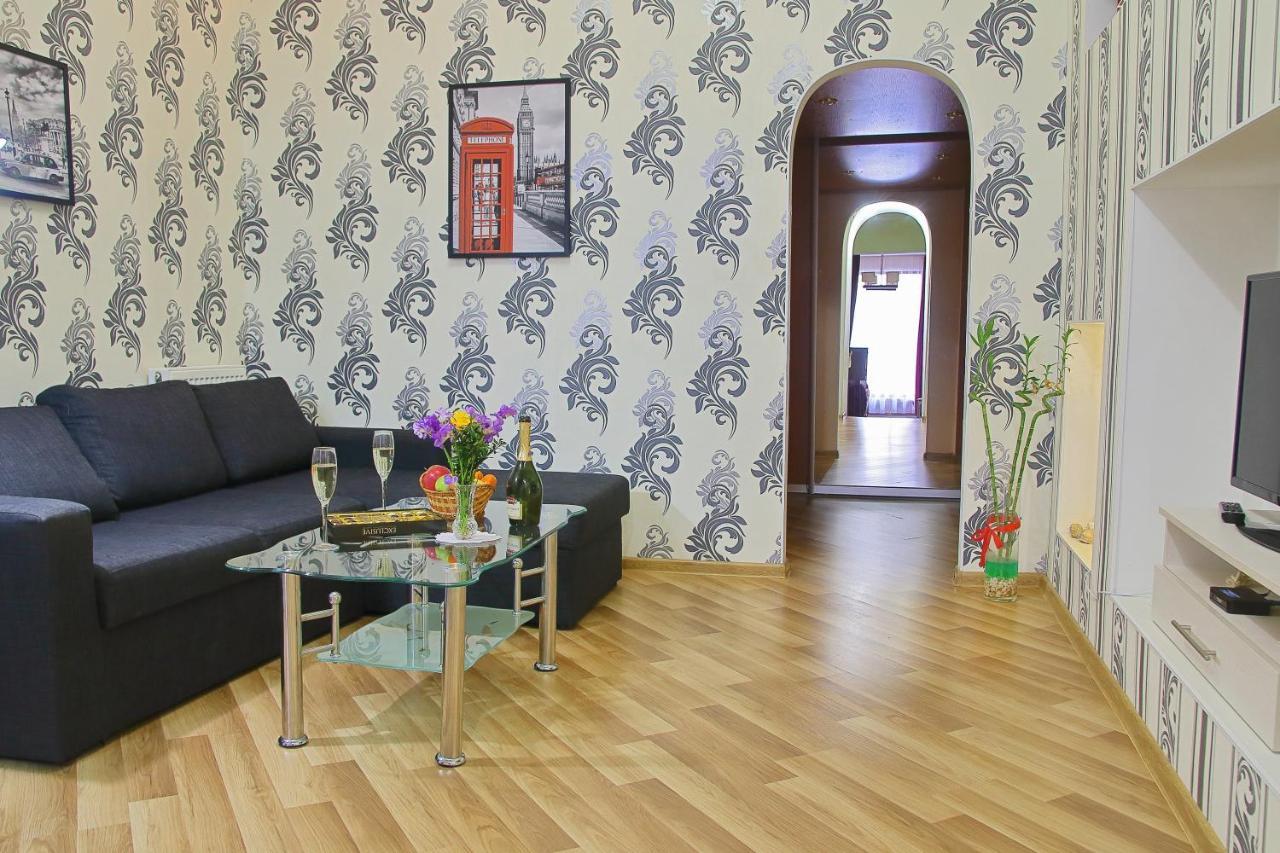 Apartment On Pushkinskaya 16 Odessa Ngoại thất bức ảnh